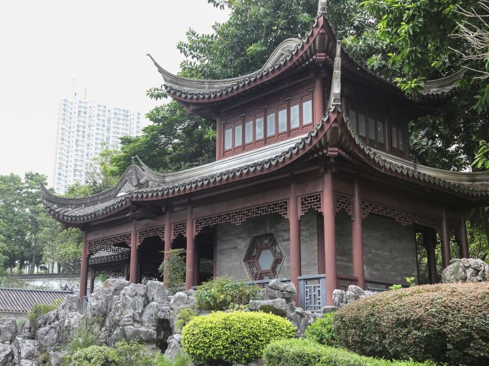 九龍寨城公園的歷史建築。